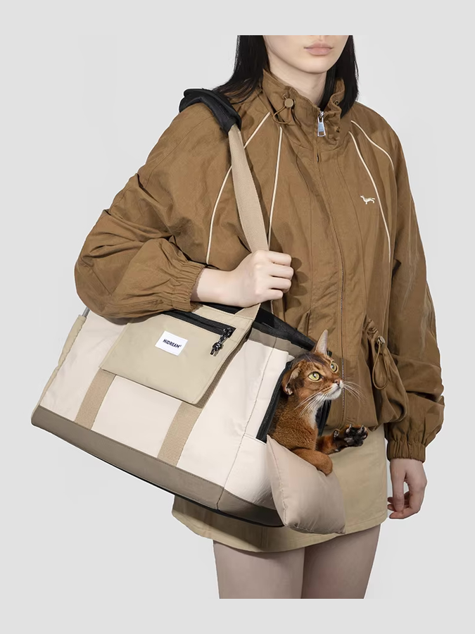 Stylish Small Pet Carrier Bag with Comfortable Shoulder Straps