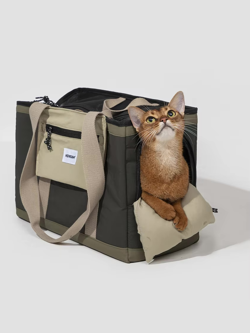 Stylish Small Pet Carrier Bag with Comfortable Shoulder Straps